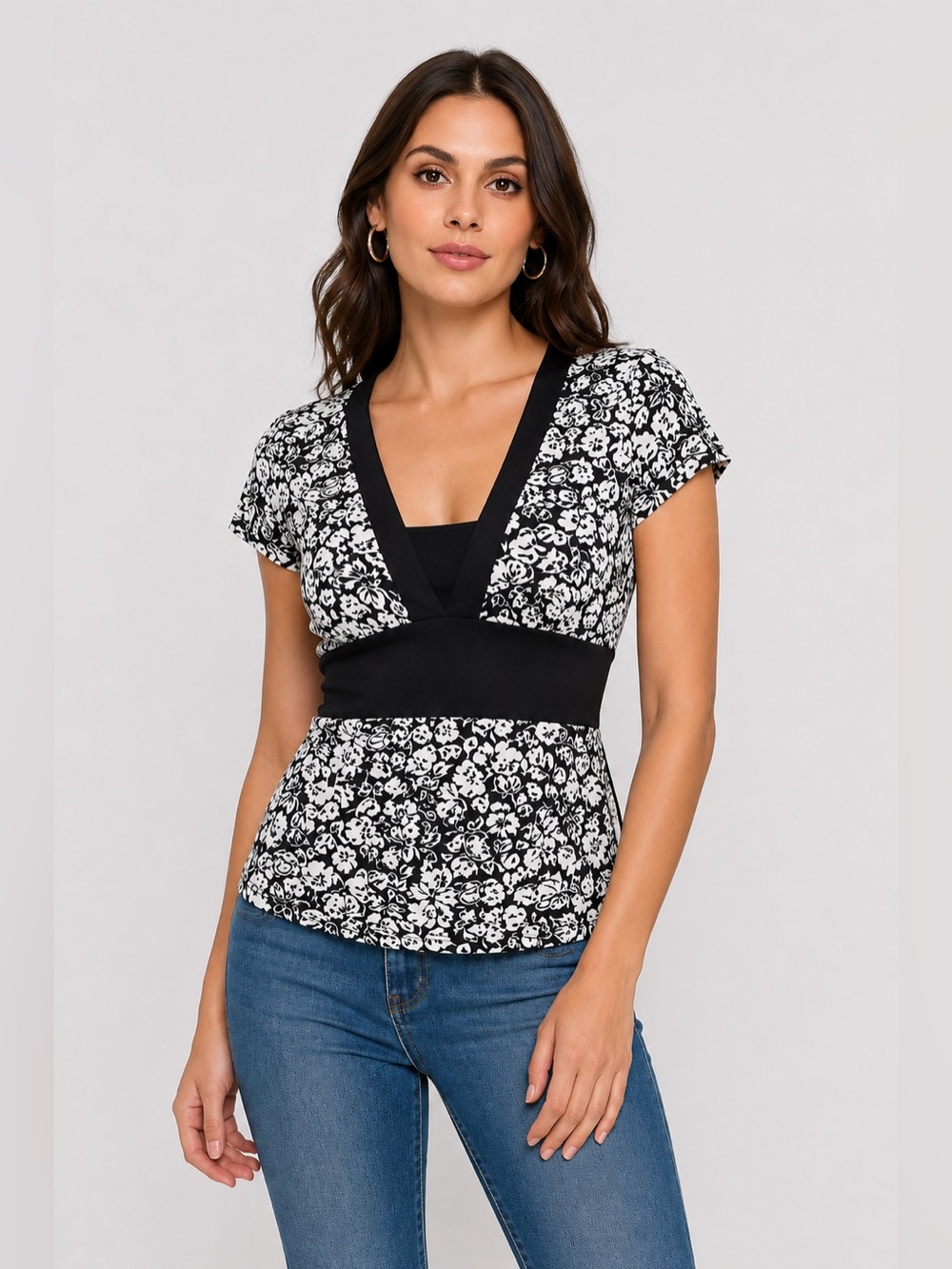 Vintage Clientele Made in Canada Black White Floral Tie Back Top